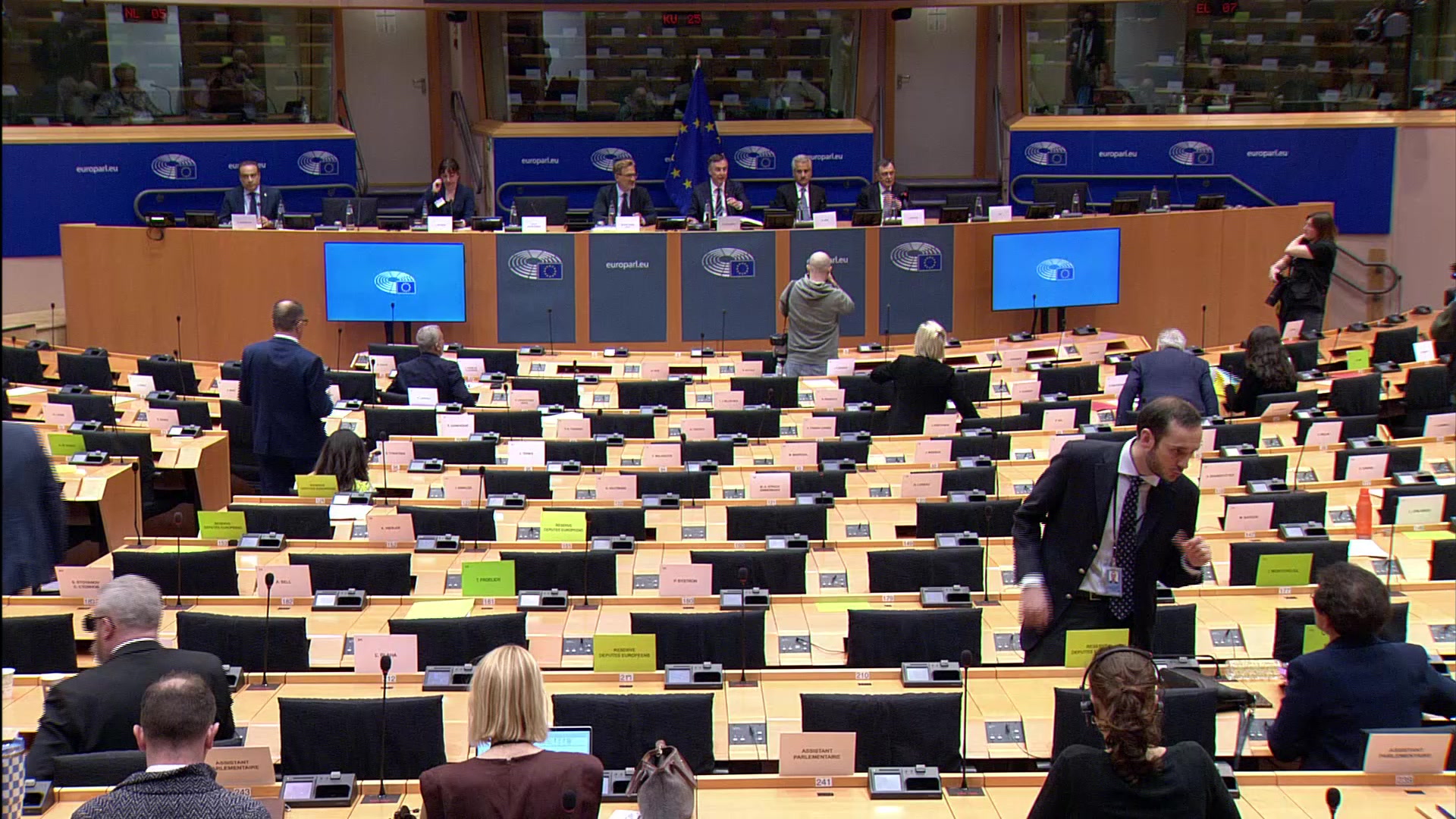 Exchange of views with people advocating for a free Iran: opening statements